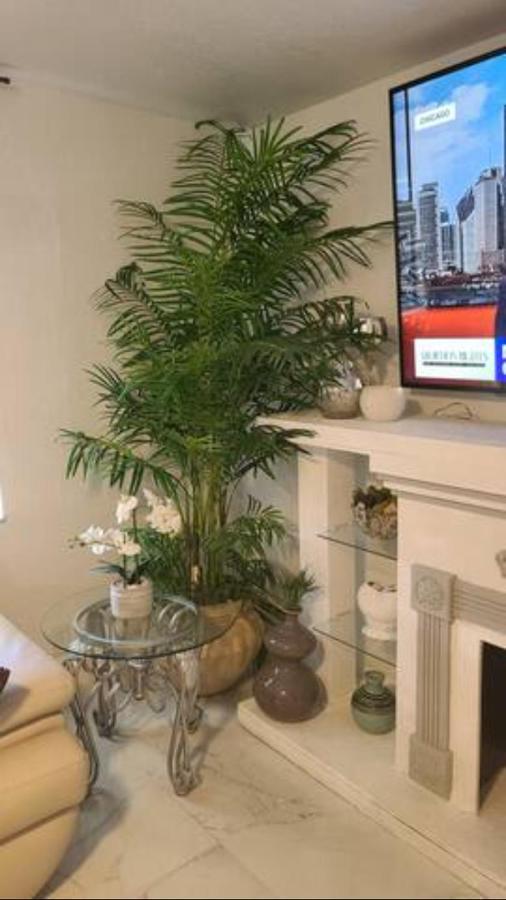 Palm Springs 3-Bedroom 2-Bath 5 Miles To The Beach Lake Worth Beach Exterior photo