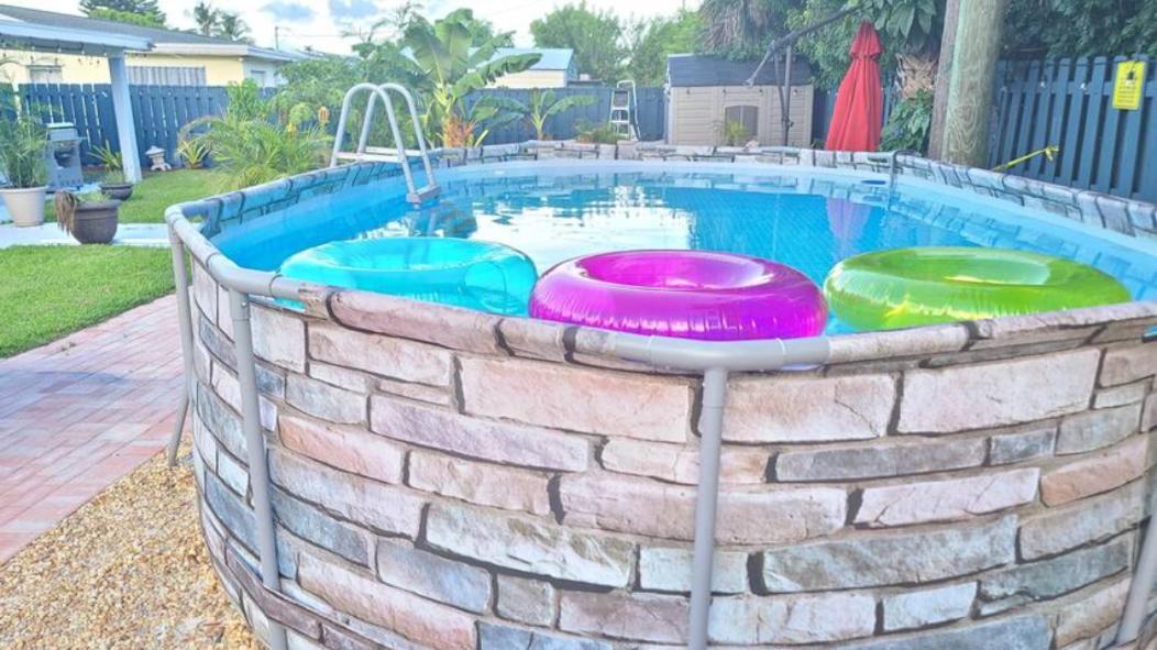 Palm Springs 3-Bedroom 2-Bath 5 Miles To The Beach Lake Worth Beach Exterior photo