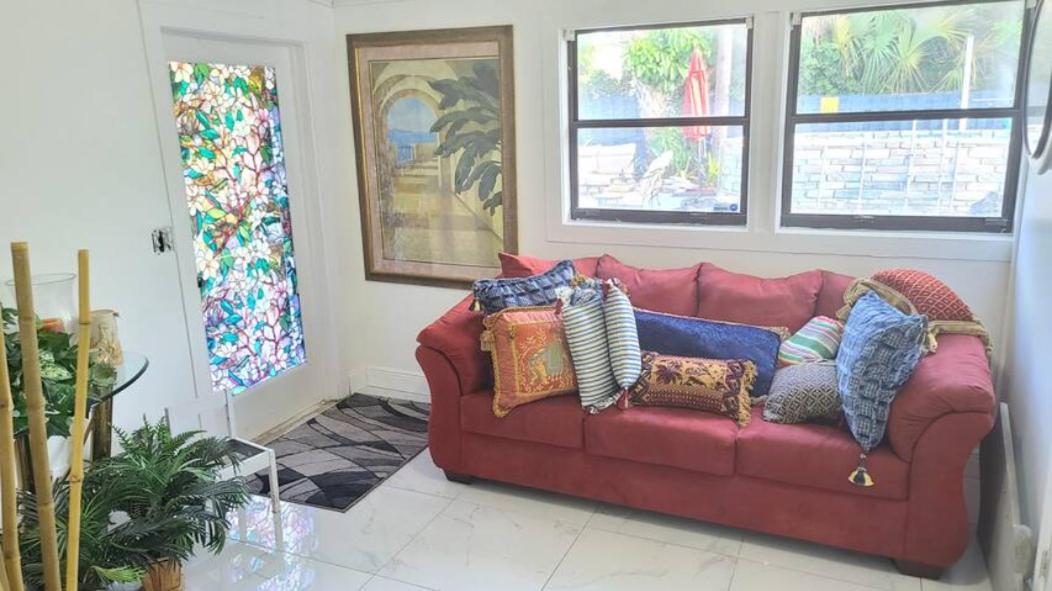 Palm Springs 3-Bedroom 2-Bath 5 Miles To The Beach Lake Worth Beach Exterior photo